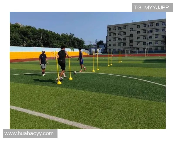 西安足球队边路渗透战术解析与实践探讨